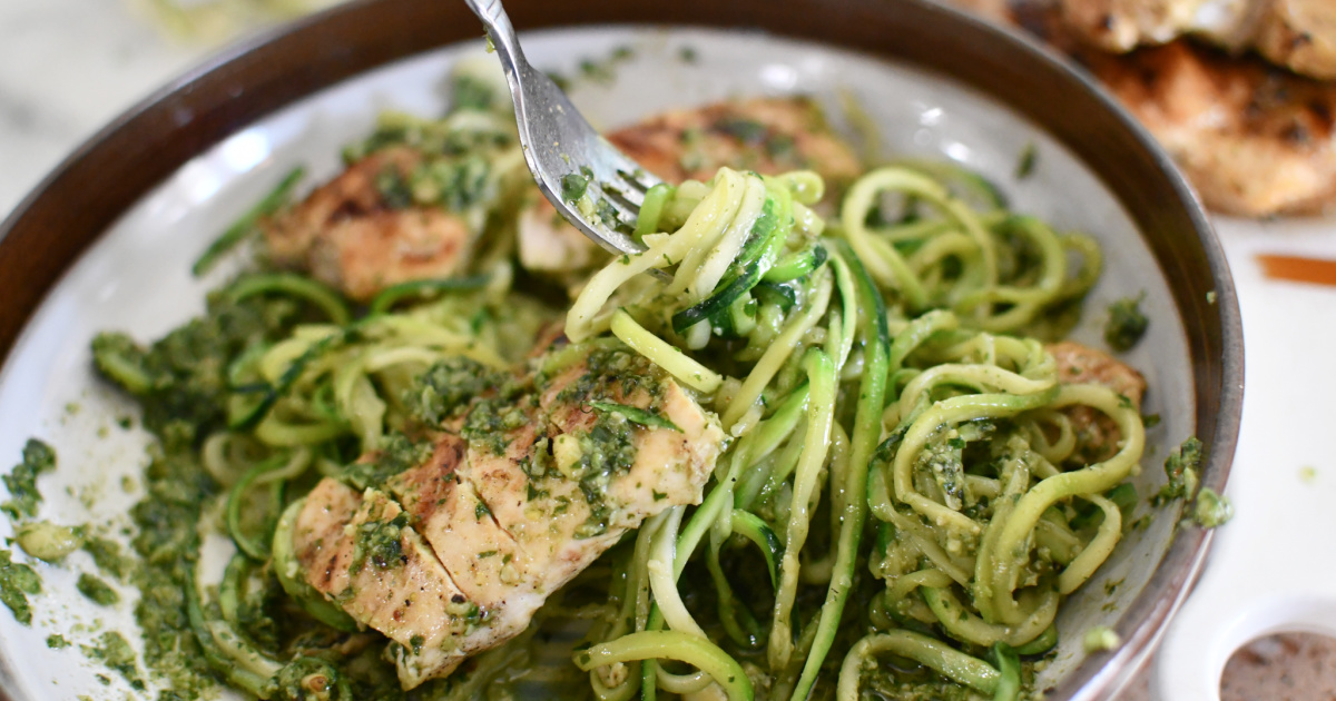 Zucchini Noodles with Pesto and Grilled Chicken