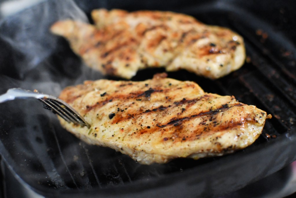 grilled chicken on grill pan