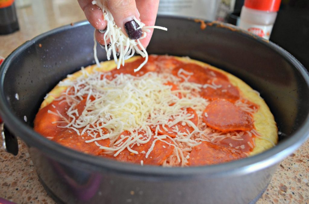 Easy Keto Deep Dish Pizza