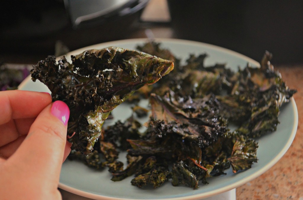 keto air fryer kale chips - close up of a kale chip