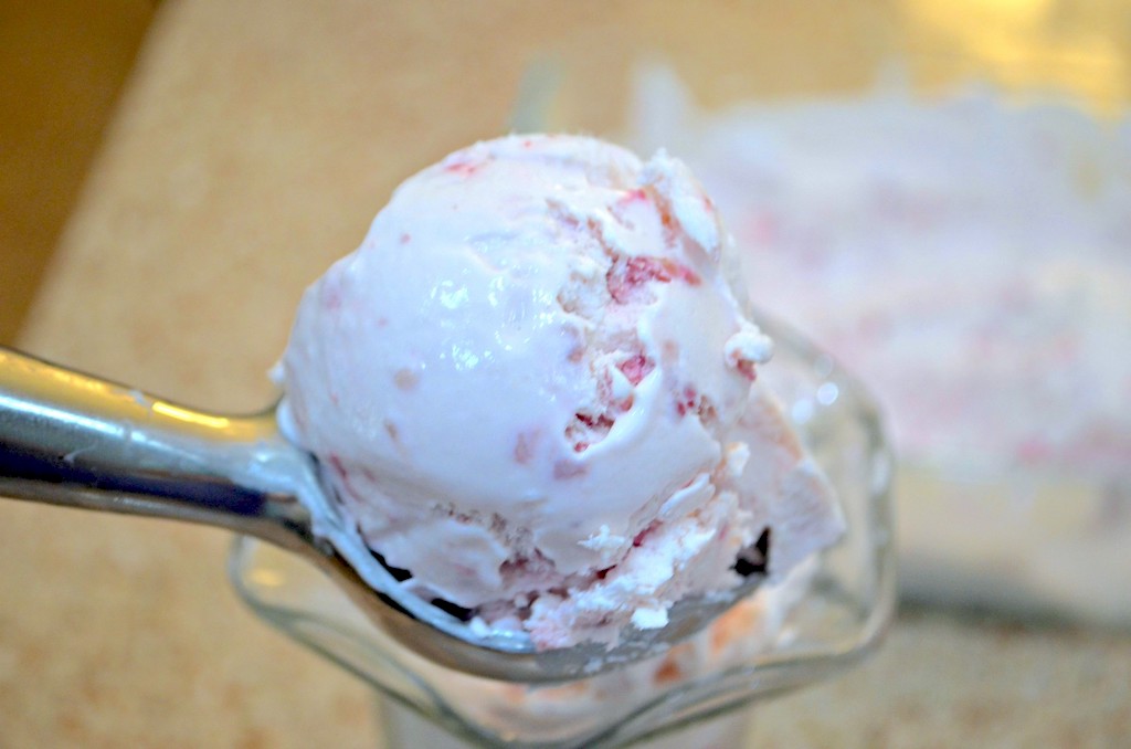 scoop of keto raspberry cheesecake ice cream 