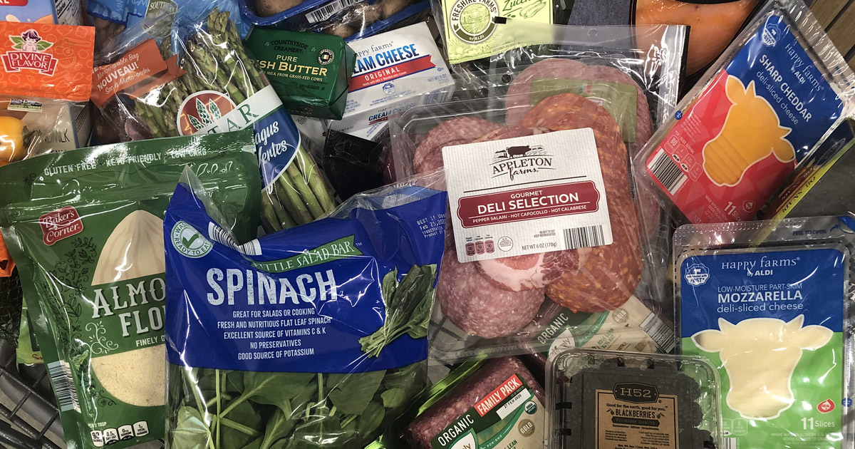groceries in shopping cart showing the benefits of the keto diet
