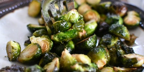 These Easy Roasted Brussels Sprouts are the BEST!