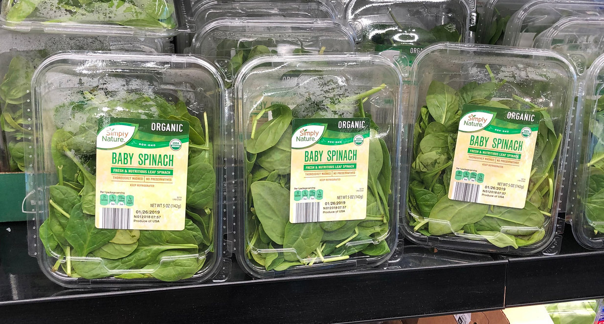 packs of organic spinach which is an ingredient on our printable keto food list