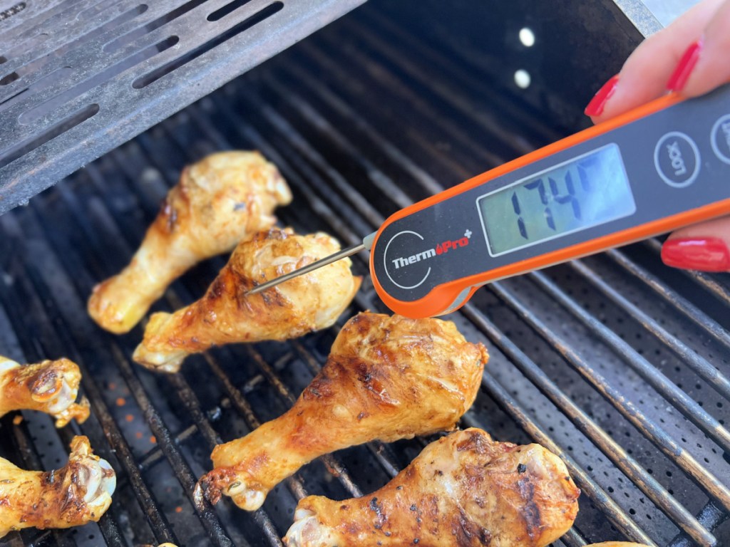 using a meat thermometer for grilled drumsticks