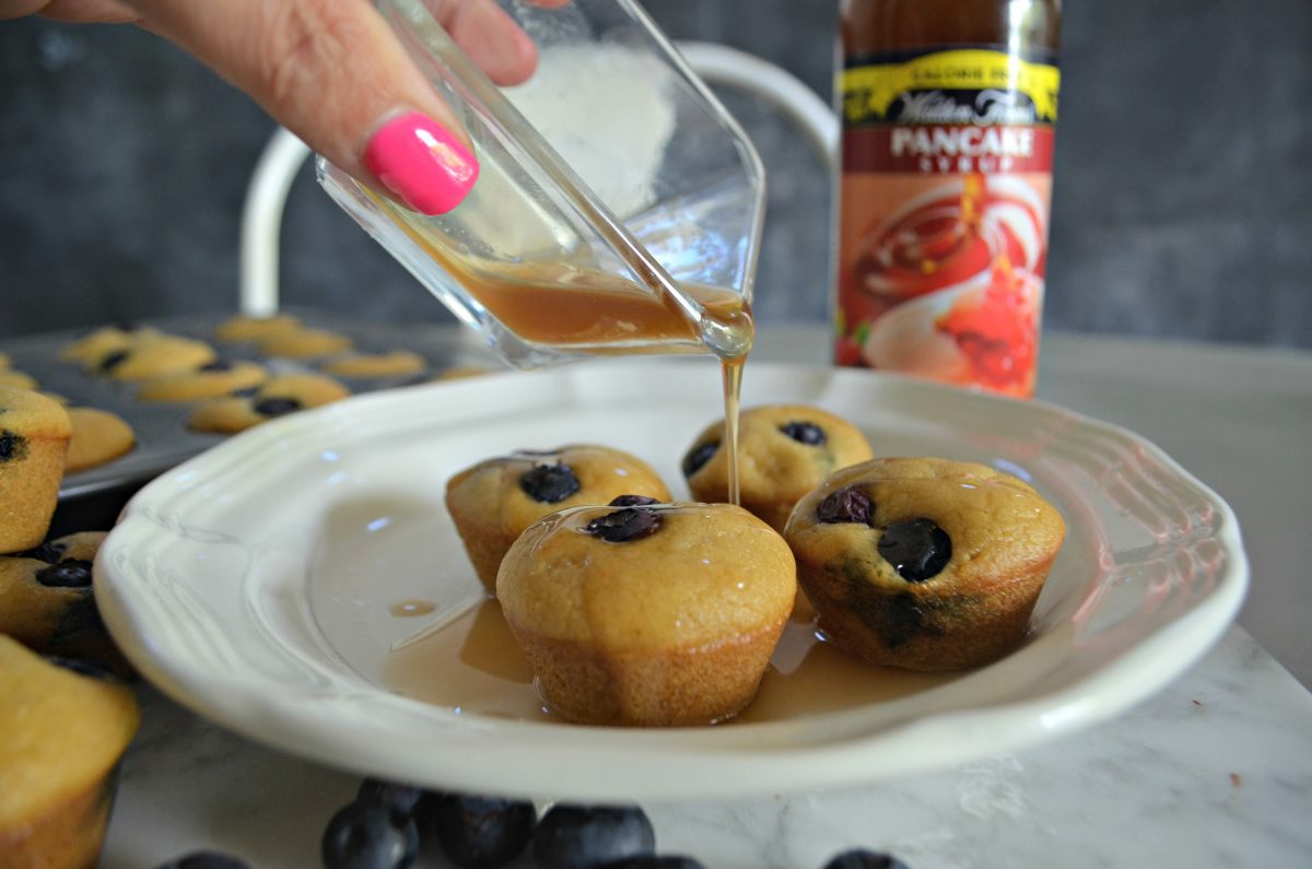 Keto Mini Blueberry Pancake Bites - pouring sugar free syrup on top