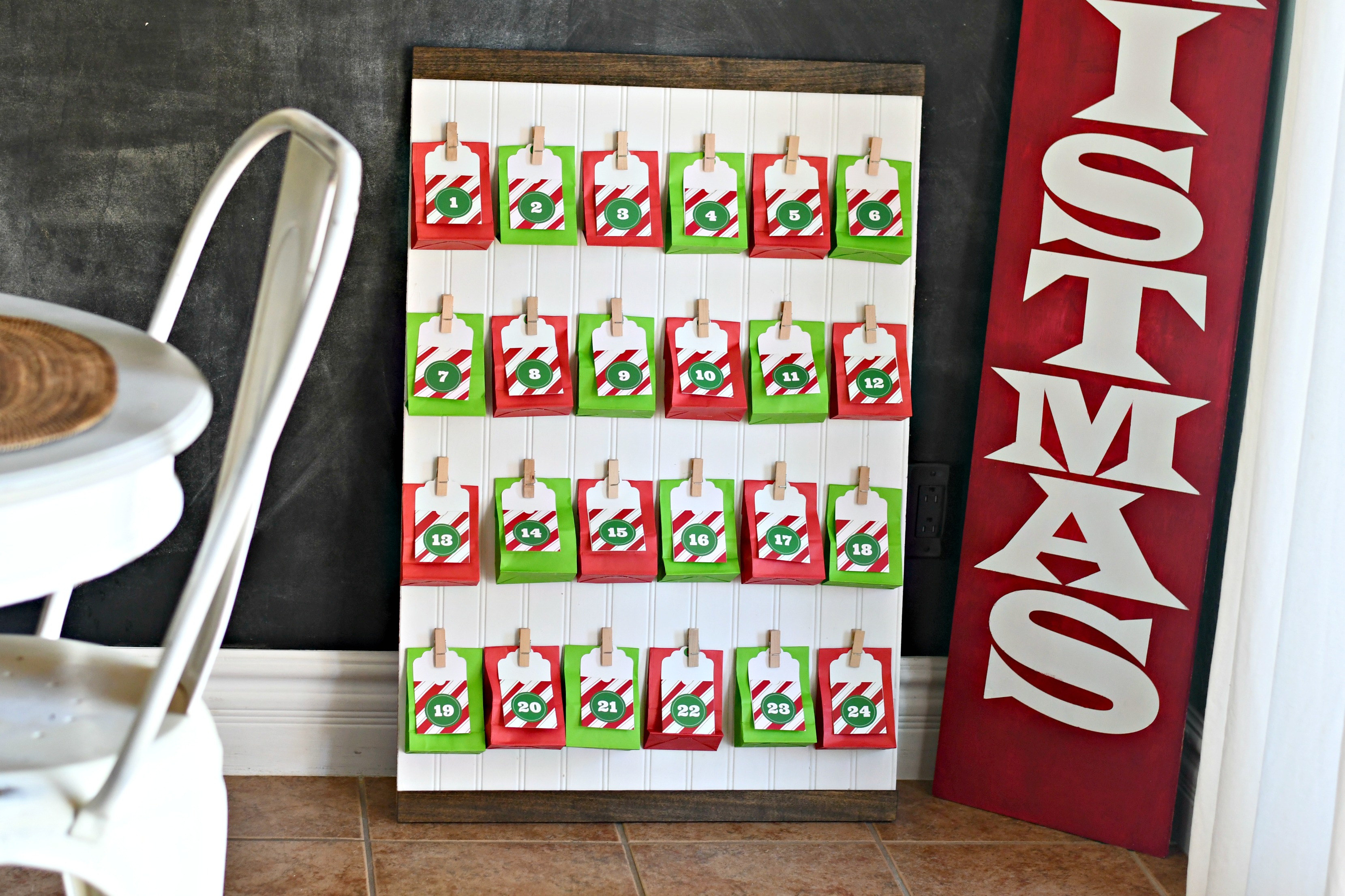 Make This Yummy DIY Keto Christmas Advent Calendar!