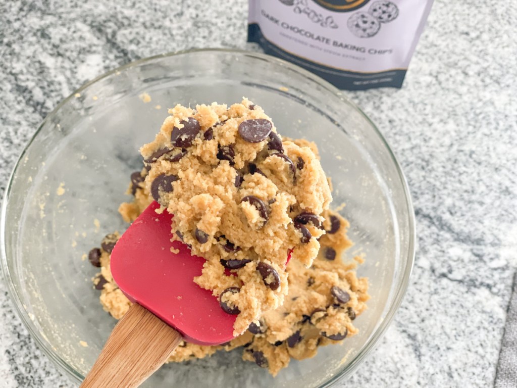 keto pumpkin chocolate chip cookies batter