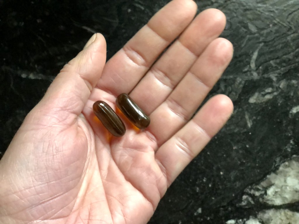 best keto supplements - fish oil