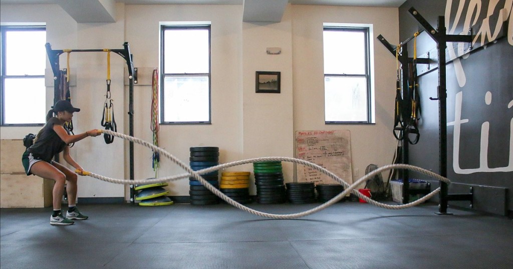 keto and exercise — woman doing high intensity rope exercise
