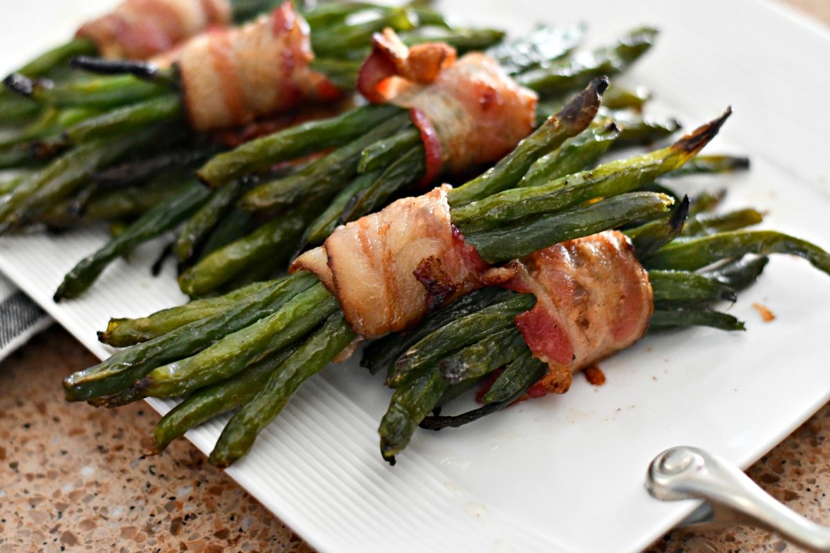 Keto Bacon Wrapped Green Bean Bundles – closeup on a plate