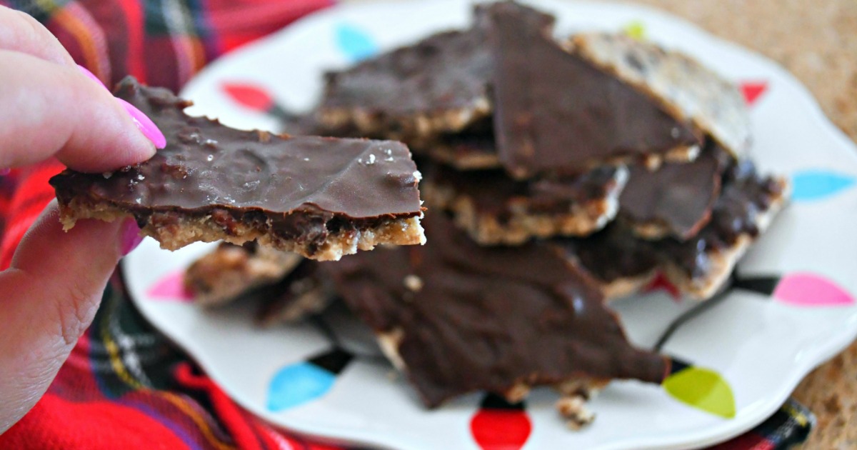 Keto Christmas Cracker Toffee