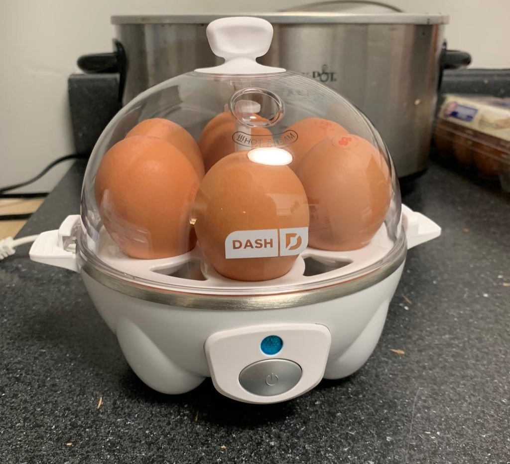 scrambled eggs in dash egg cooker