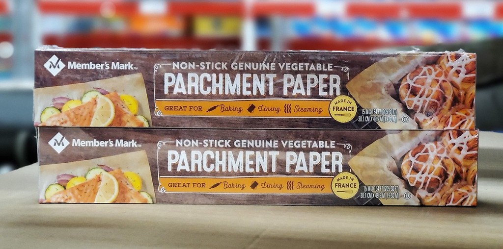 Kirkland Signature Culinary Non Stick Parchment Paper 205 sq ft (Twin Pack)