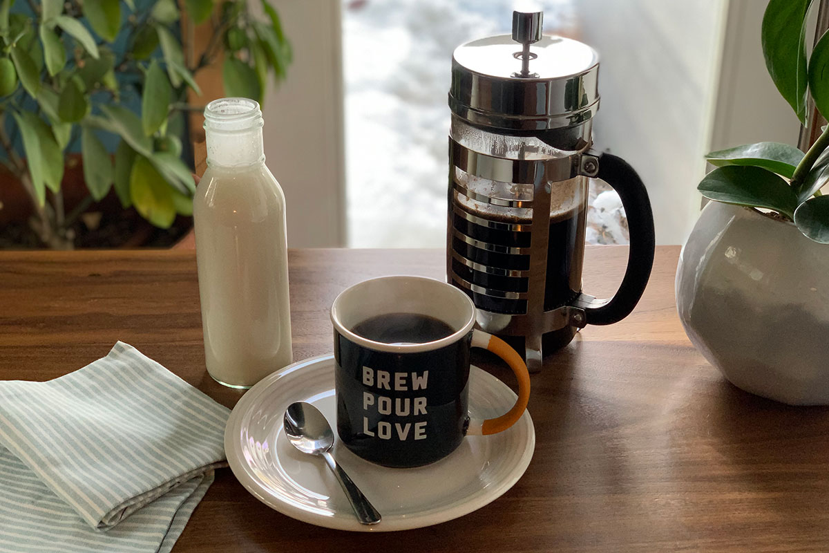 everything you need to make a cup of frothy keto coffee with keto coffee creamer