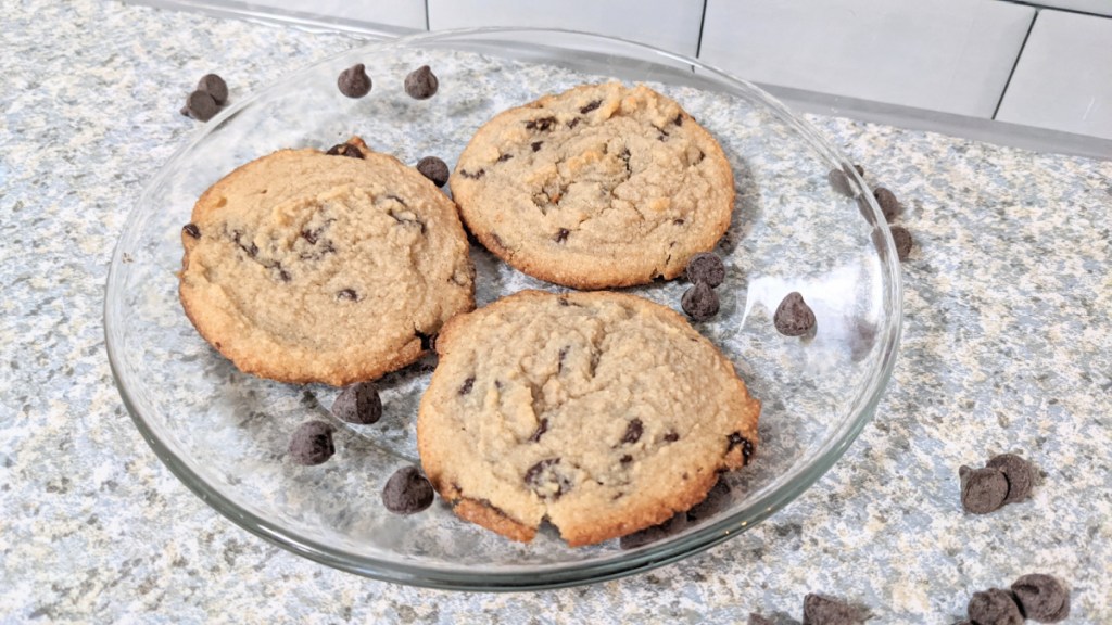 keto chocolate chips cookies on a plate