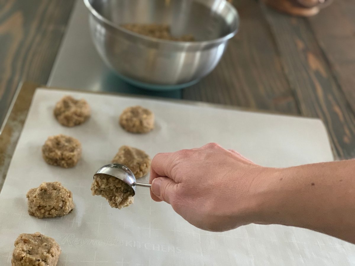 Keto Oatmeal Cookies Made with Hemp Hearts, Not Oats