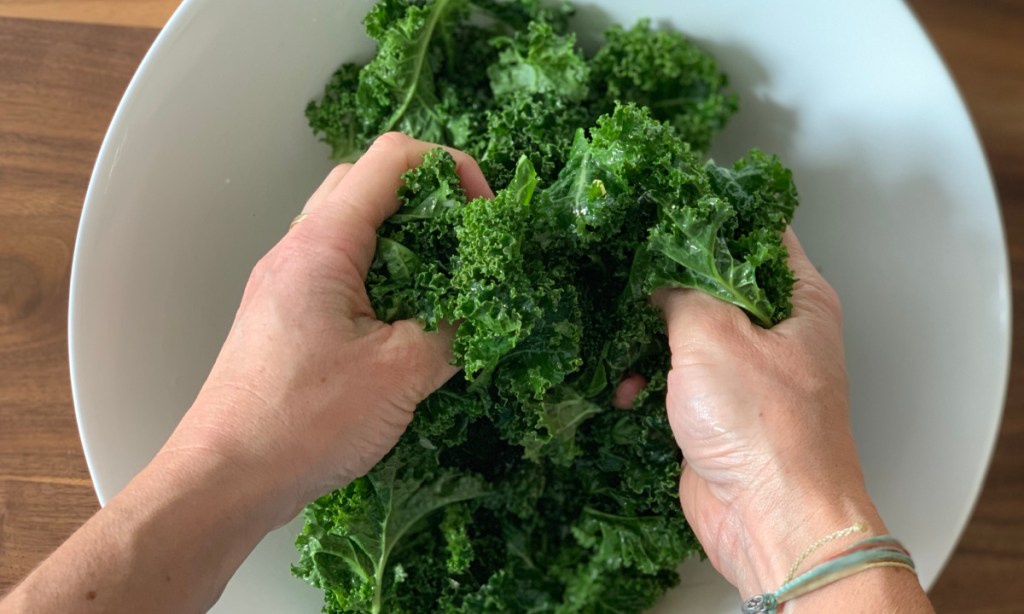 breaking up kale