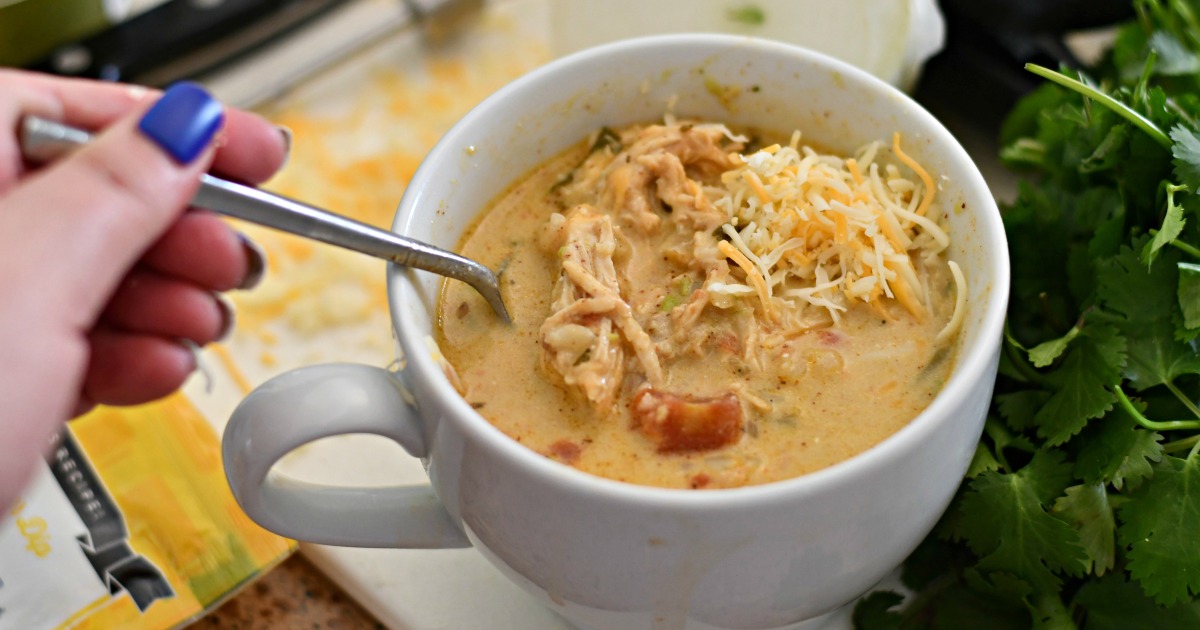 a soup mug of keto chicken salsa soup 