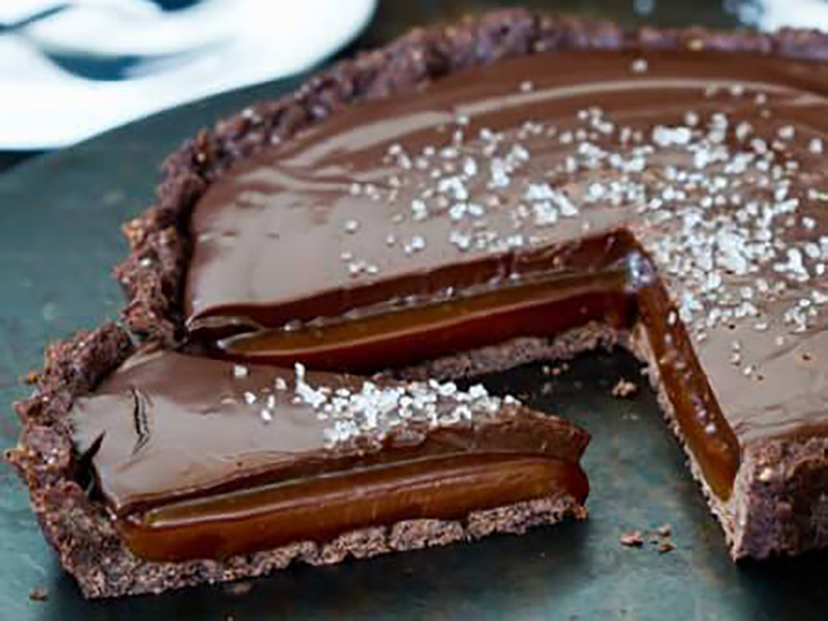 popular keto desserts — chocolate caramel cake