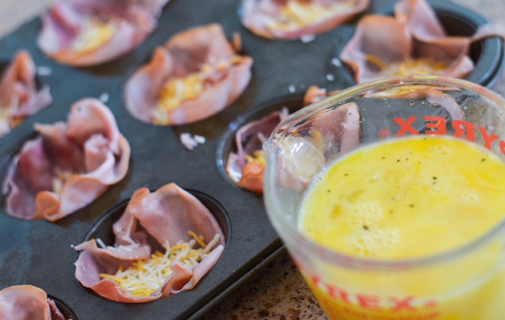 keto egg ham and cheese cups