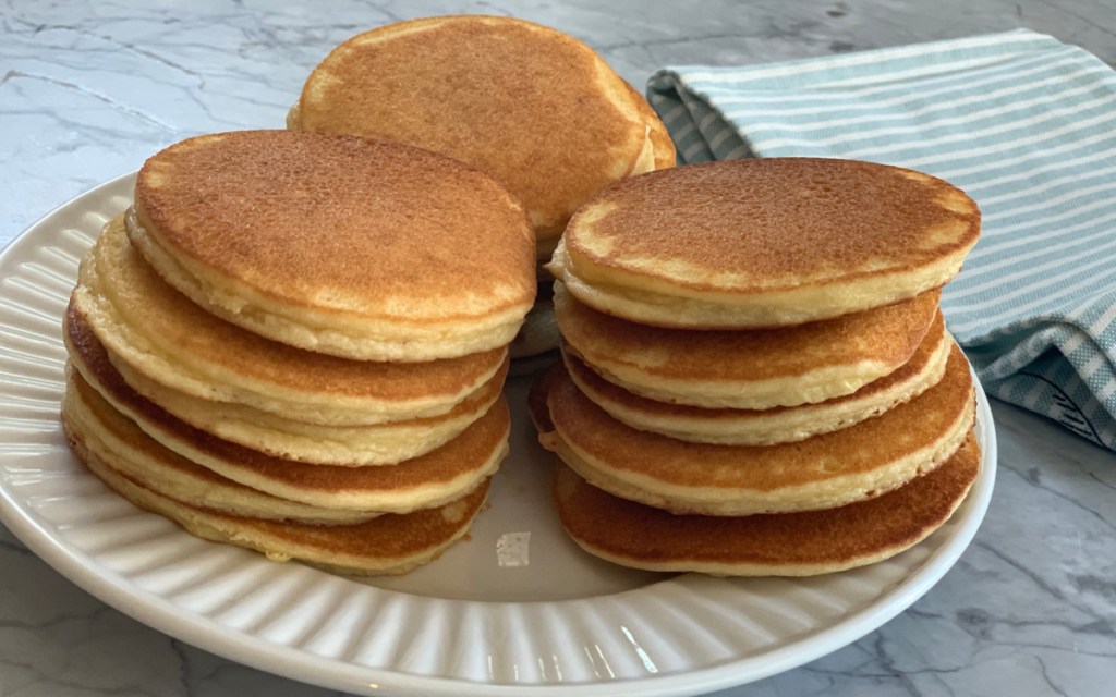 fluffy keto pancakes