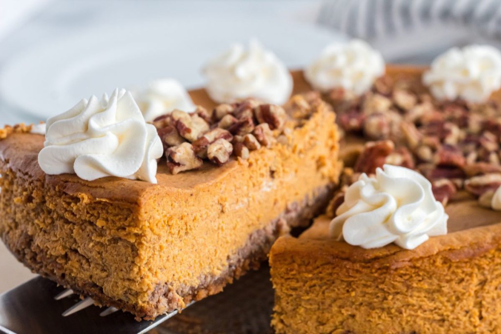 Pecan Pumpkin Pie Cheesecake