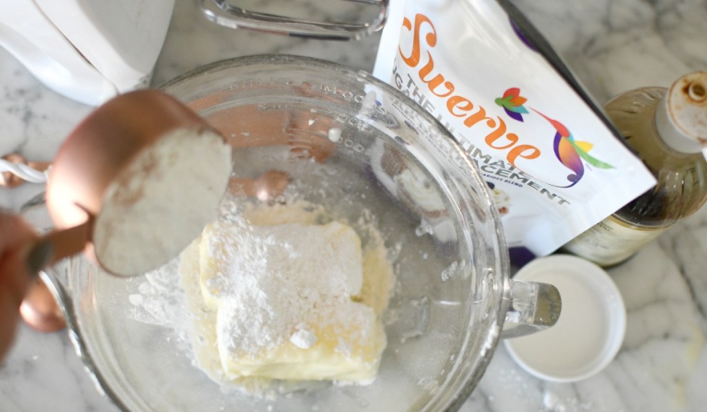 using swerve to make frosting