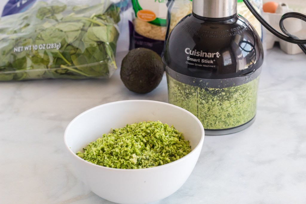 cutting broccoli with cuisinart smart stick hand blender 