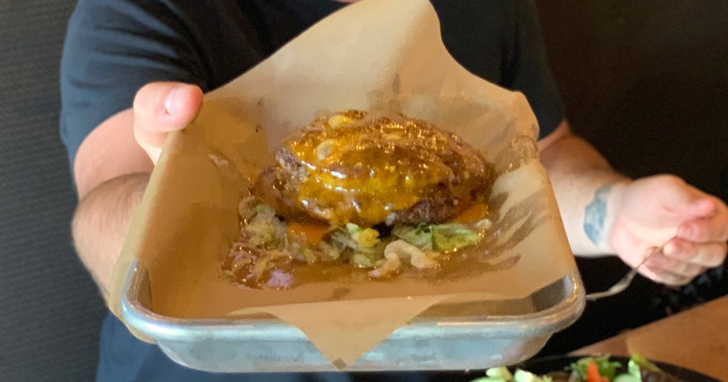 Buffalo Wild Wings burger without bun