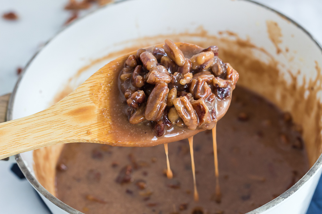 keto pecans in maple butter sauce 