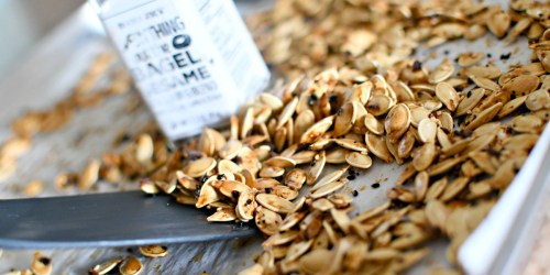 Roasted Pumpkin Seeds w/ Everything But the Bagel Seasoning (Fall Keto Snack Idea!)