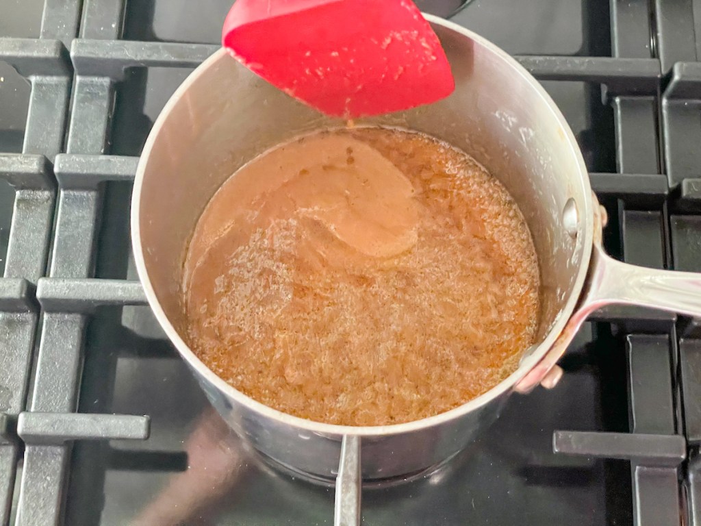 keto caramel sauce in a saucepan 