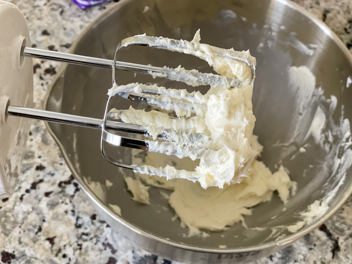 soft keto sugar cookie batter