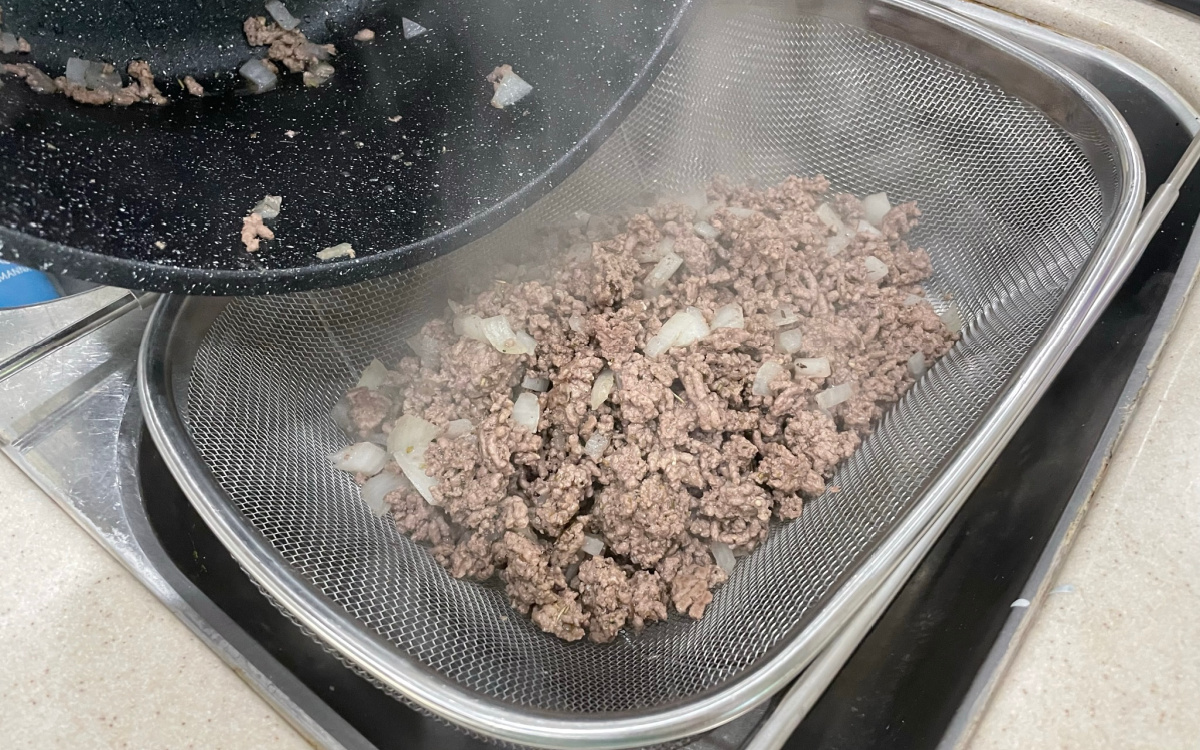 draining ground beef for hamburger meat casserole
