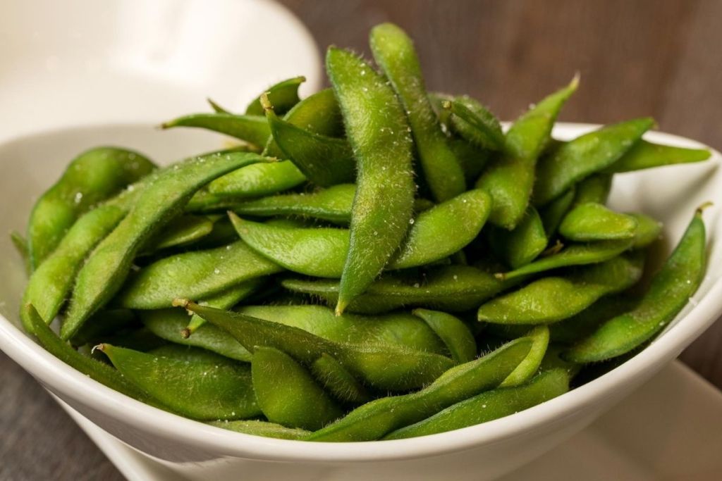 edamame appetizer at the Cheesecake Factory