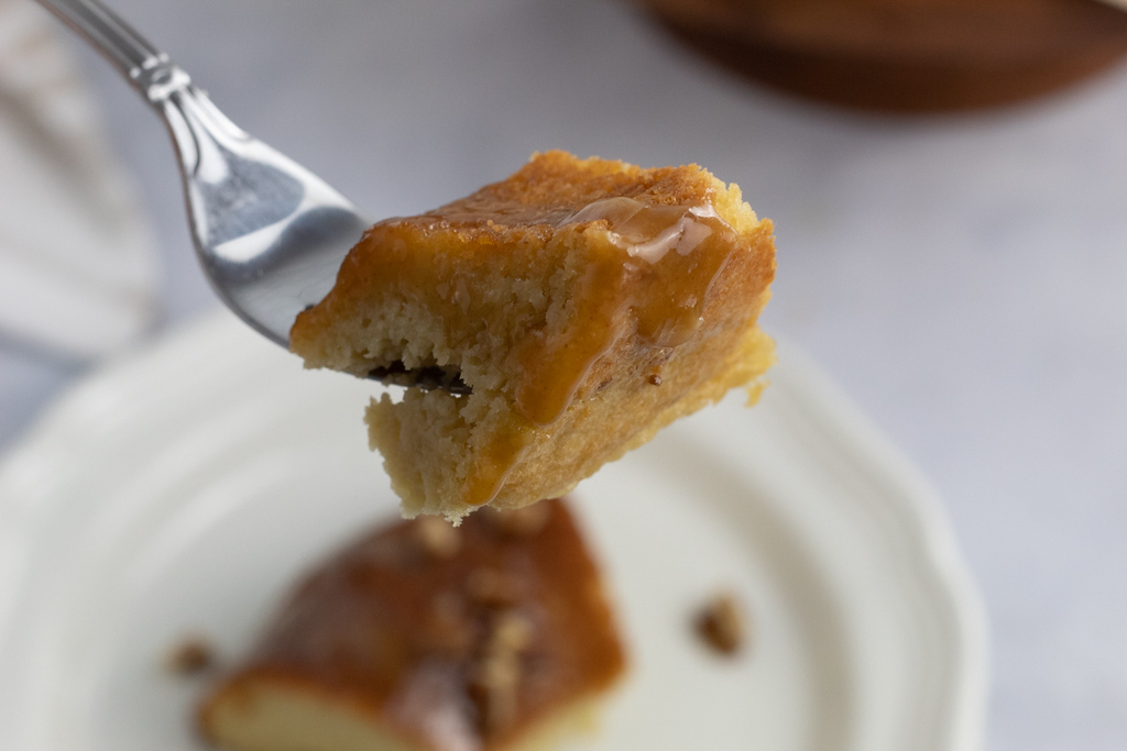 keto caramel bundt cake on fork 