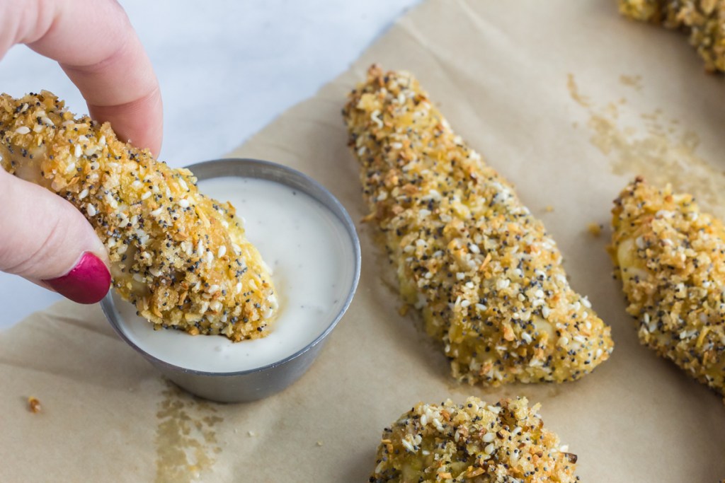 dipping chicken strips in keto ranch