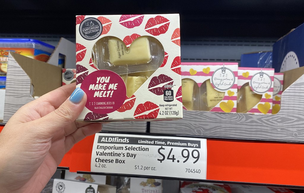 aldi valentine cheese box