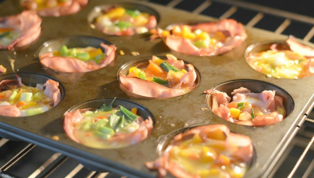 ham and cheese breakfast cups