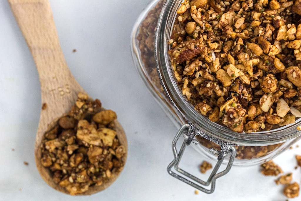 Best Keto Granola, Crunchy, & SugarFree Exclusive Hip2Keto Recipe