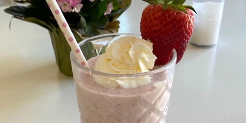 This Delicious Keto Strawberry Milkshake is Ready in 2 Minutes!