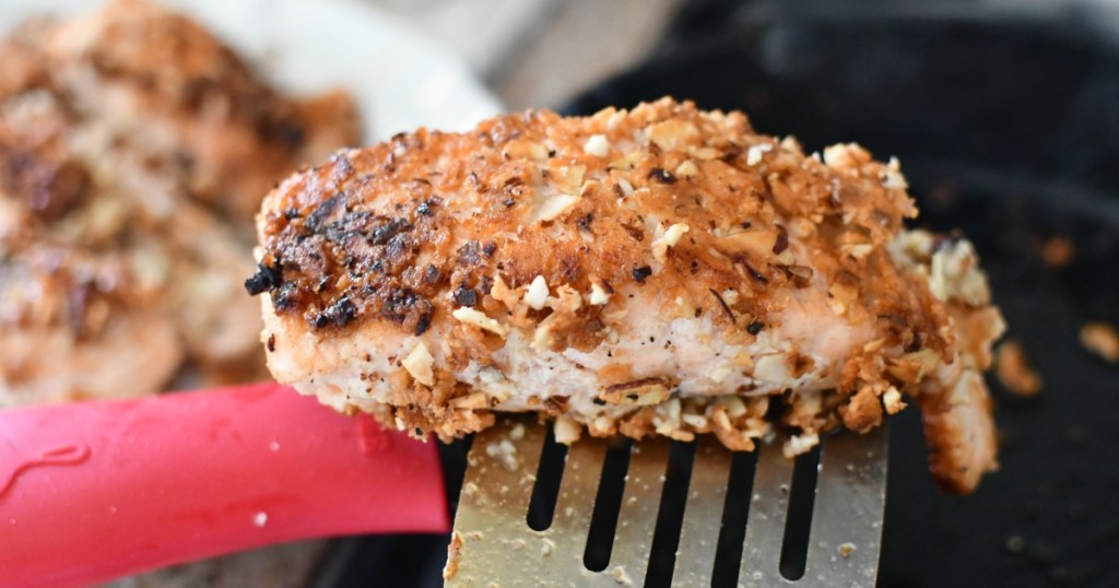 almond crusted salmon