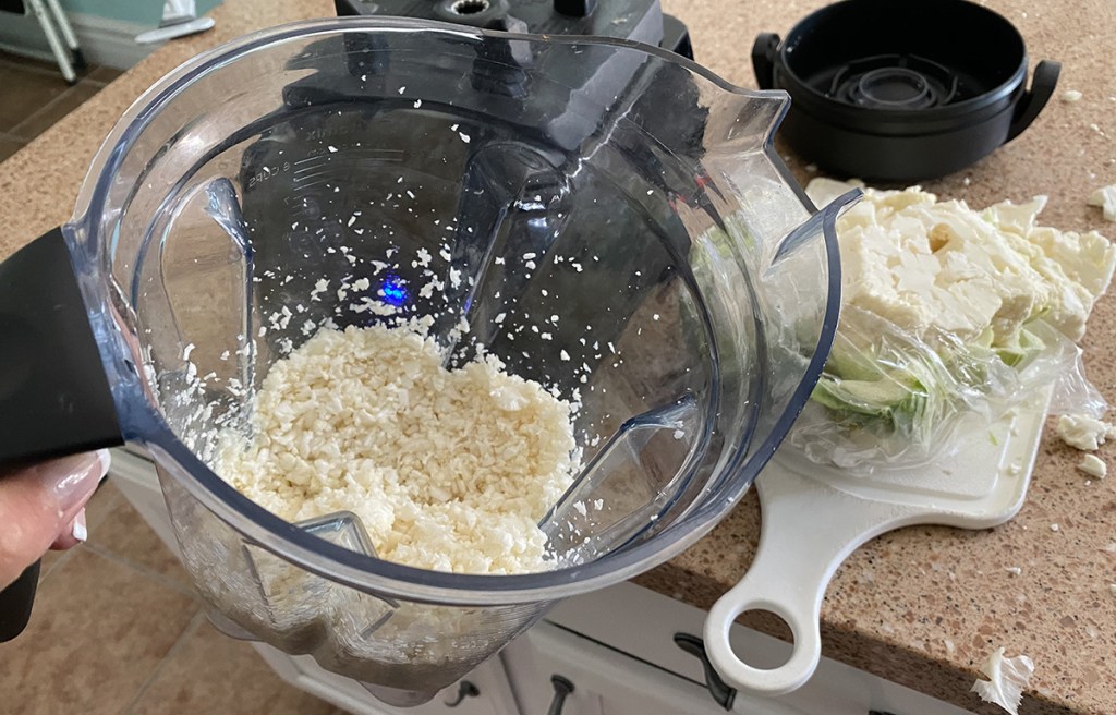 riced cauliflower in vitamix blender