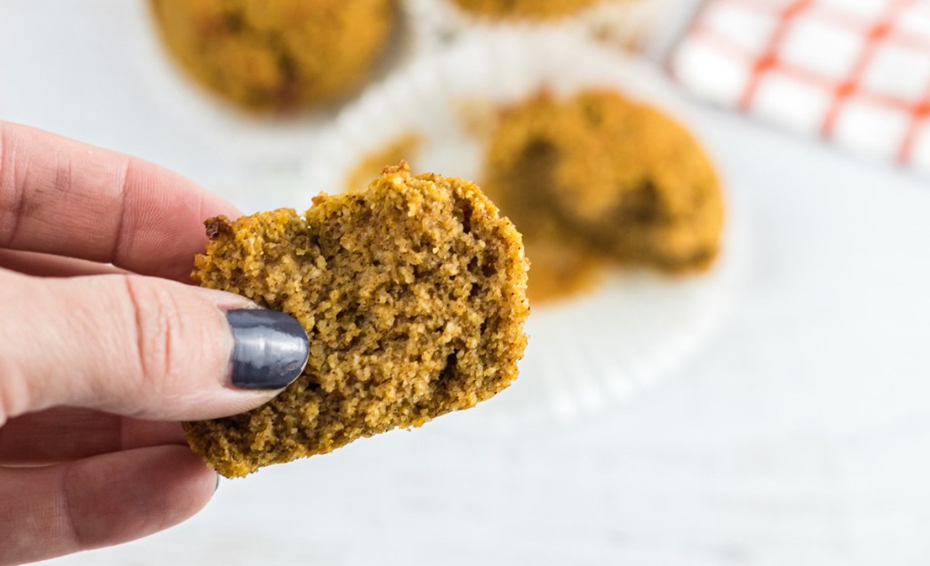 keto pumpkin muffin