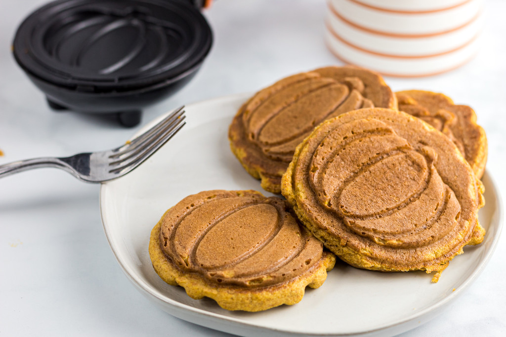 keto pumpkin chaffles on plate 