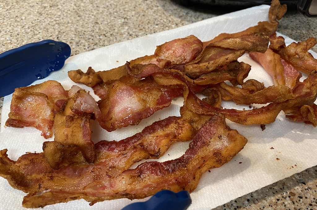crispy bacon strips from air fryer