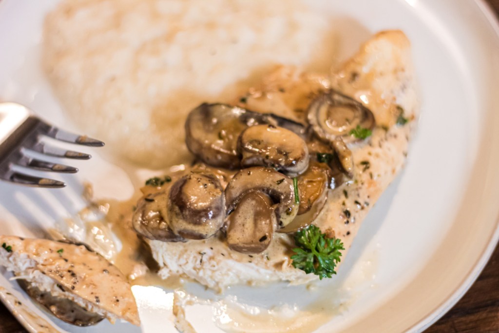 plate with keto chicken marsala 