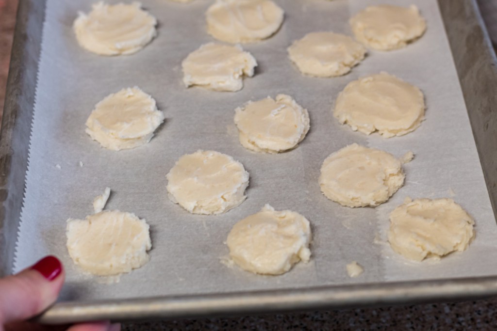 baking sheet of keto peppermint filling