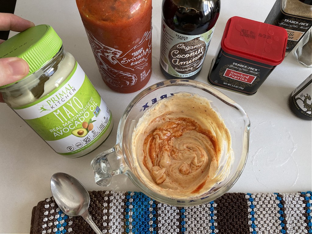 keto yum yum sauce in measuring cup